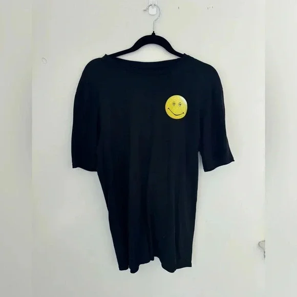 Dazed and Confused Smiley Tee NWT - Picture 5 of 7